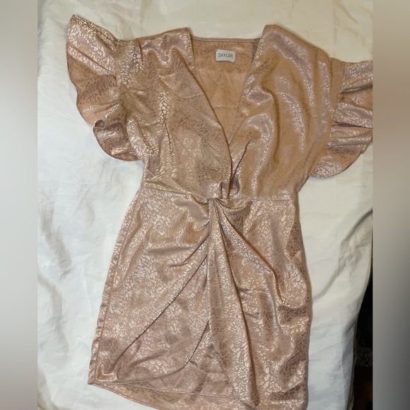 Saylor sz M Brookey Dress Blush Pastel Peach Revolve Satin - Picture 2 of 6